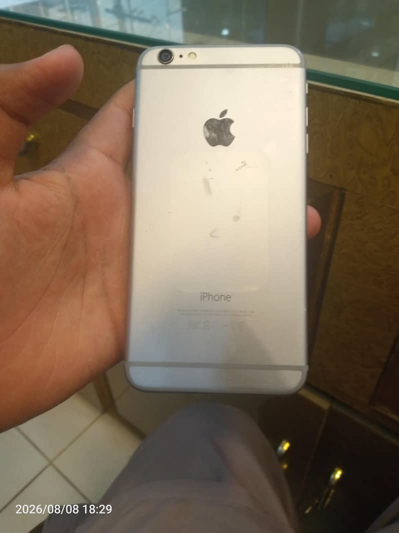 Apple iPhone 6 Plus 6