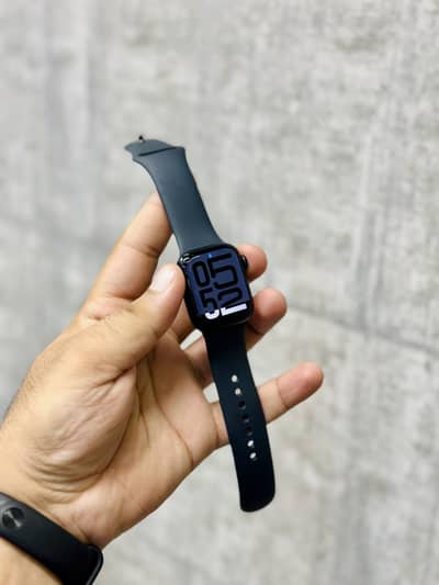 Apple Watch series 9 Brand New 98% Battery Health