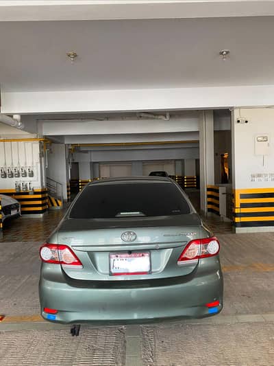 Toyota Corolla GLI 2011