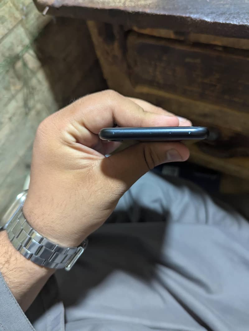 Apple iPhone SE second generation 3