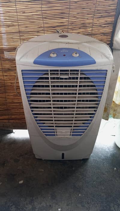 boss Air colar DC 12v plus saply