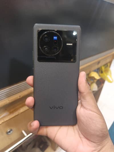 Vivo X80