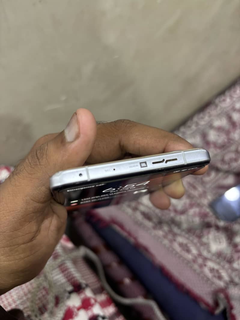 Xiaomi Redmi K40 Gaming 2