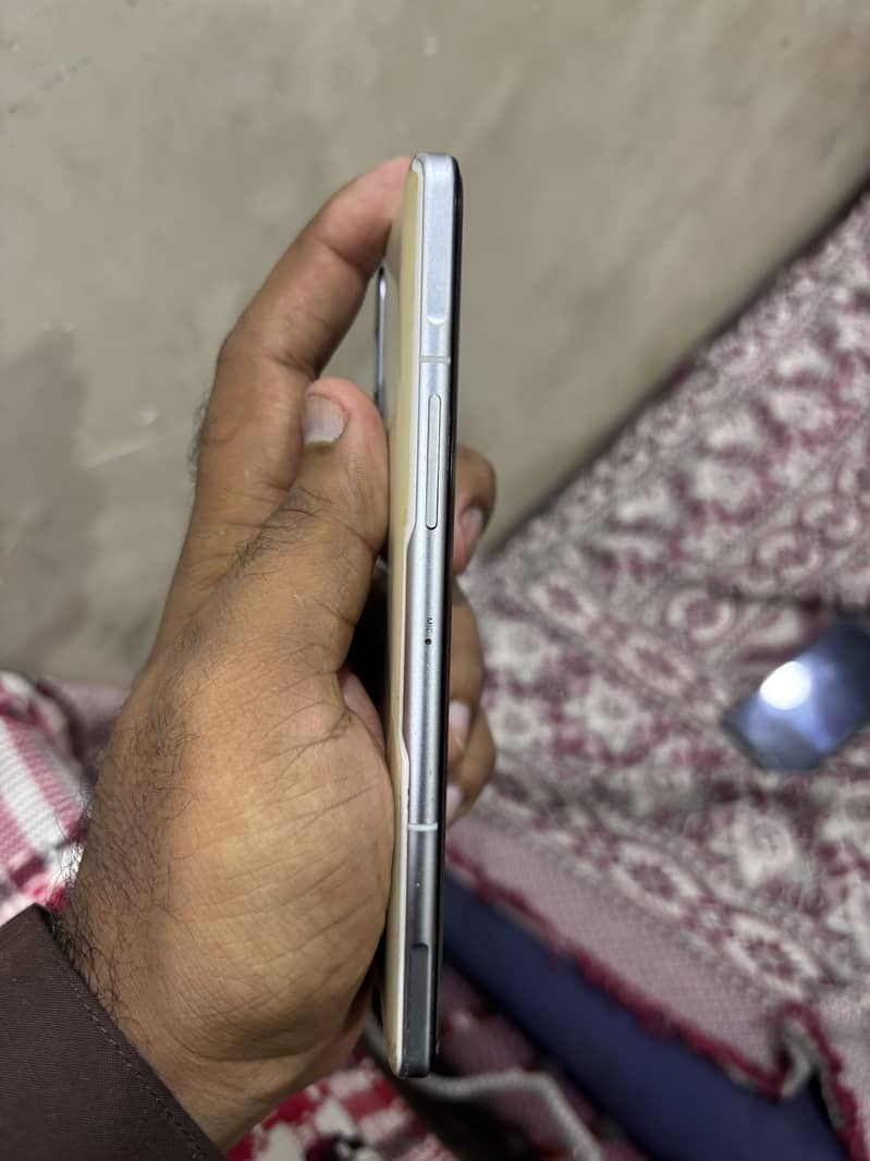 Xiaomi Redmi K40 Gaming 4