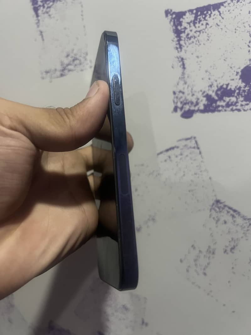 Apple iPhone 12 Pro 2