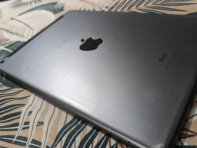 ipad /ipad 8 generation 1
