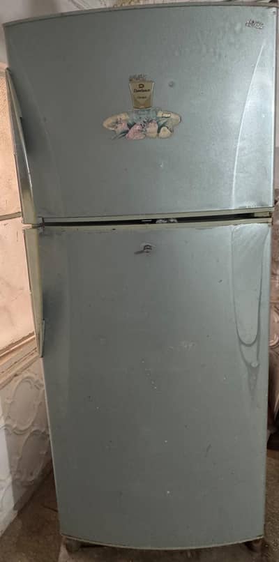 Dawlance Refrigerator – Excellent Cooling | Fully Working