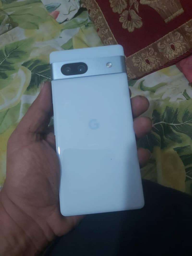 Google Pixel 7a 2