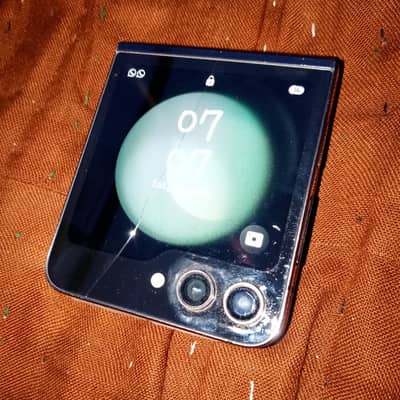 Samsung Mobile Z Flip 5