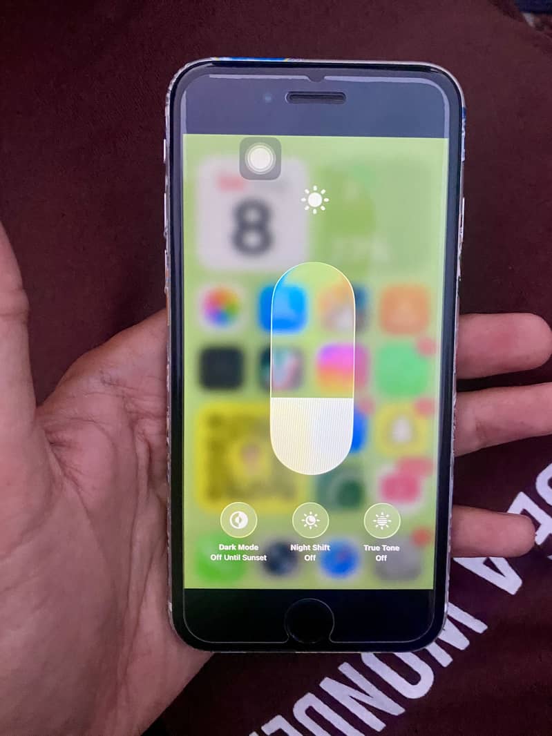 Apple iPhone SE 3