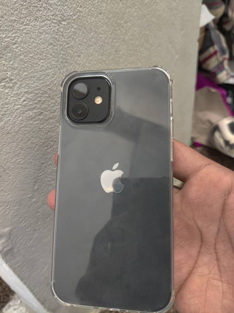 Apple iPhone 12 7