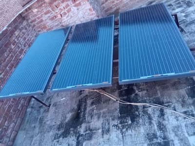 175 watt 3 panel with stand for sale.