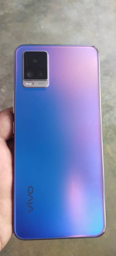 Vivo V20