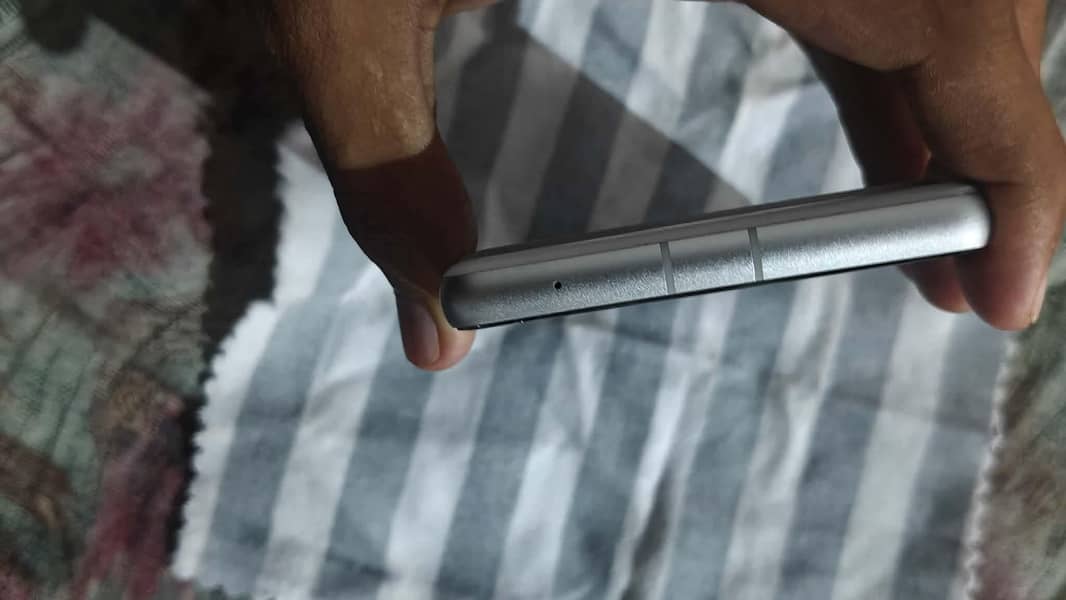 Google Pixel 7a  approved 5