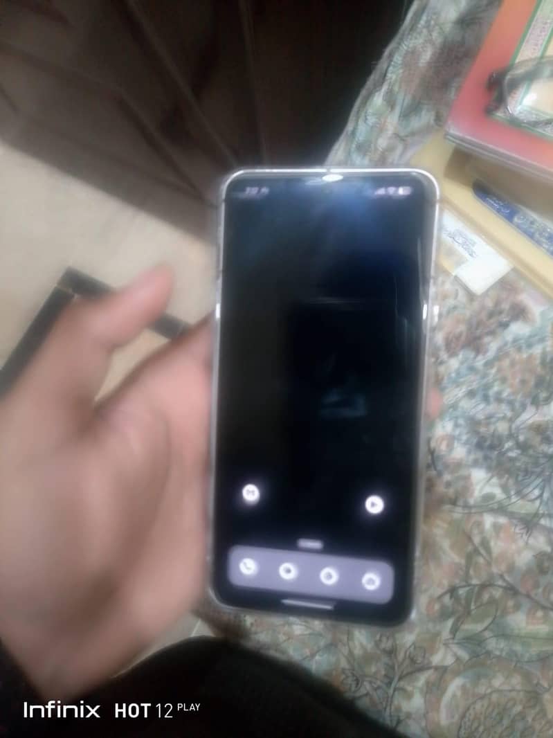 Google Pixel 8 2