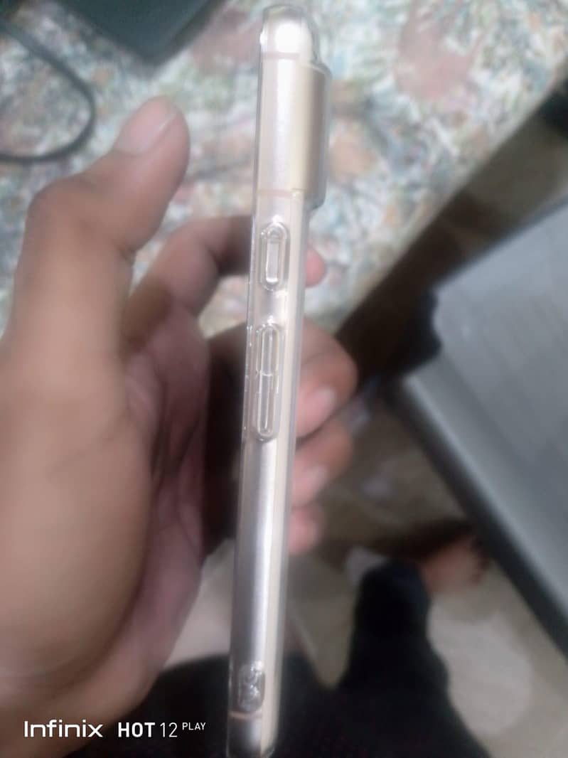 Google Pixel 8 6