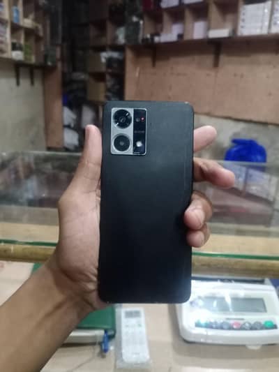 oppo f21pro 8+4 gb 128 gb