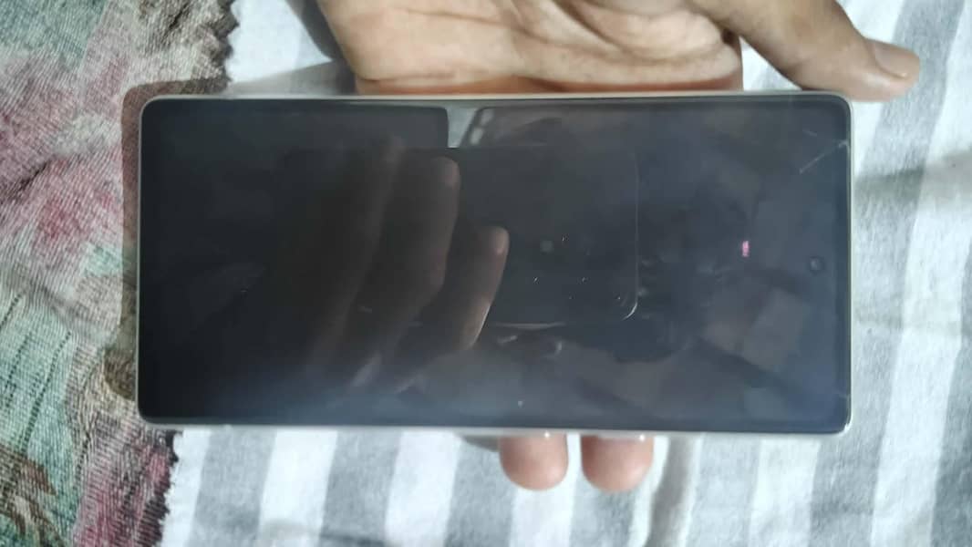 Google Pixel 7a C 3
