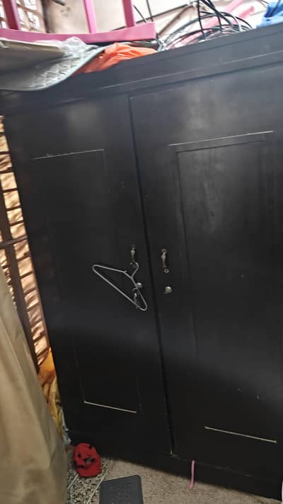 Wooden Wardrobe good condition