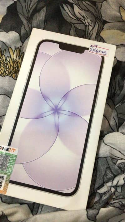 Iphone 17e New 256 just Open Box Not Use Single time