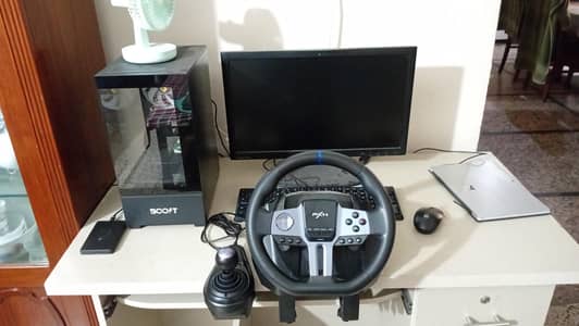 GAMING PC WITH STEERING WHEEL