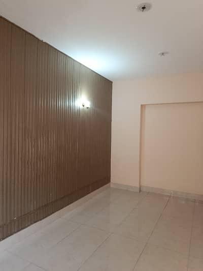 FOR SALE HOUSE 10 MARLA DOUBLE STOREY MARBLE WOOD WORK FLOOR BEAUTIFUL HOUSE TOP LOCATION MAIN COLLEGE ROAD NEAR LAJNA CHOWK TOWNSHIP LAHORE GOOD INVESTMENT TIME