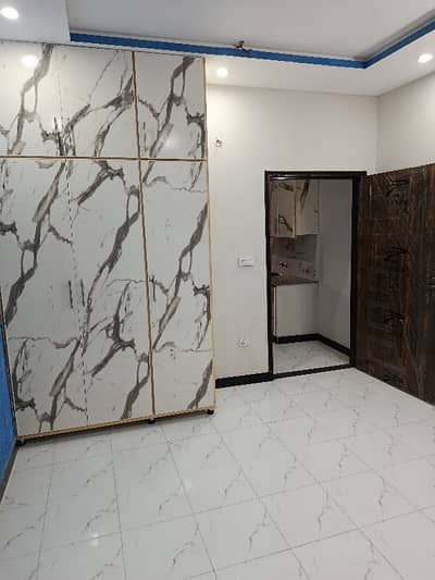 FOR SALE HOUSE 2.5 MARLA DOUBLE STOREY TILE WOOD FLOOR BEAUTIFUL HOUSE TOP LOCATION GOOD INVESTMENT TIME TOWNSHIP LAHORE
