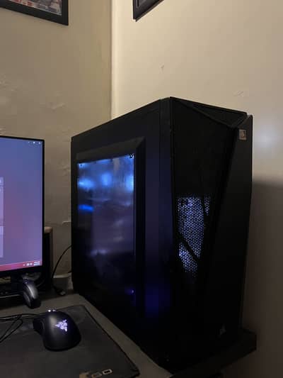 Gaming PC with i5-7500 and rx 580 8gb