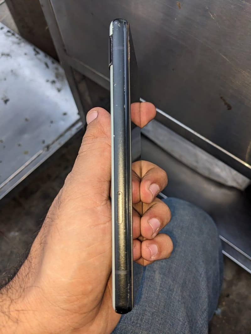 Google Pixel 6a 1