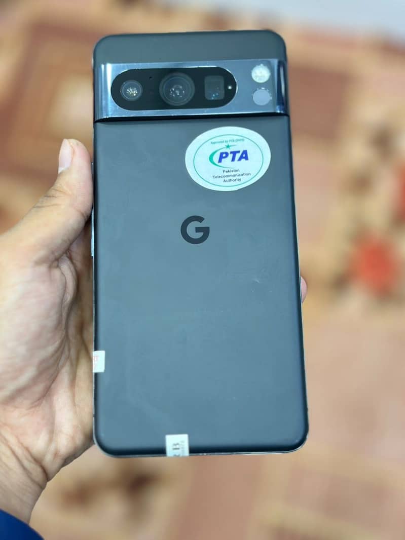 Google Pixel 8 Pro 2