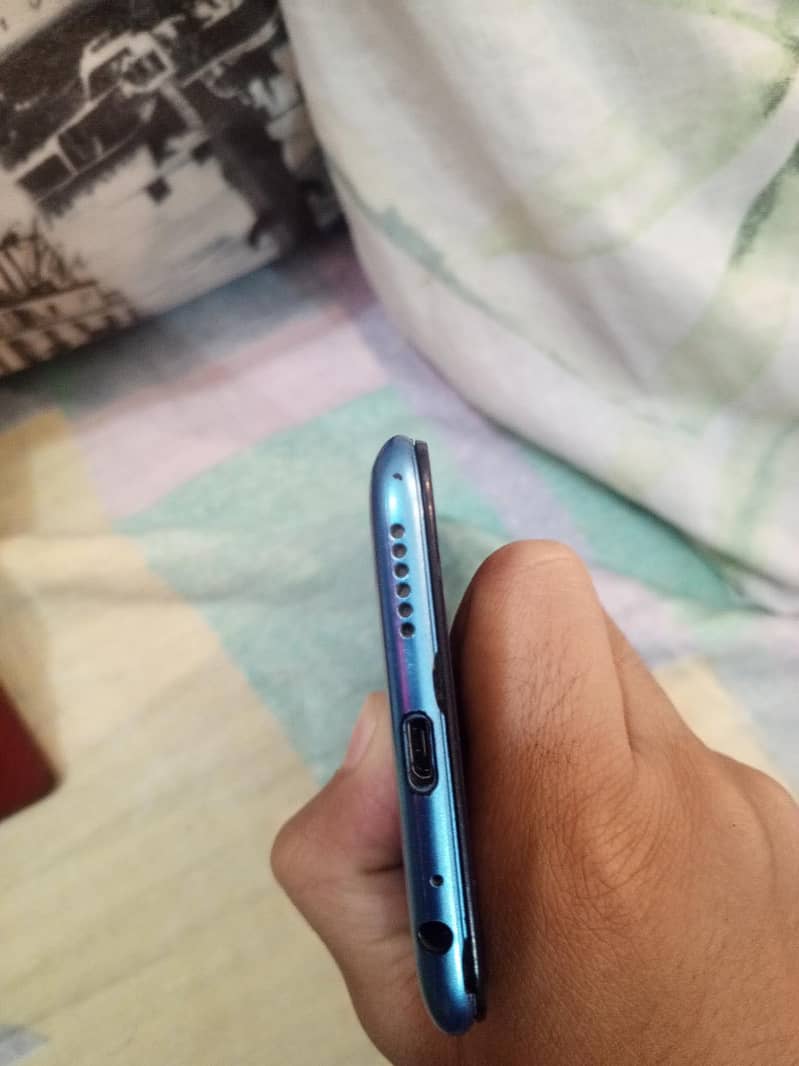 Tecno Spark 4 3