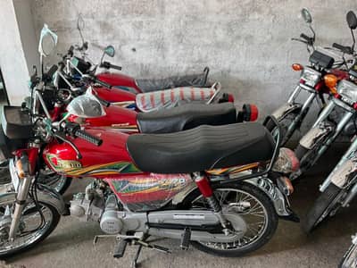 read add first bike boht say available ha seventy bi hondy bi
