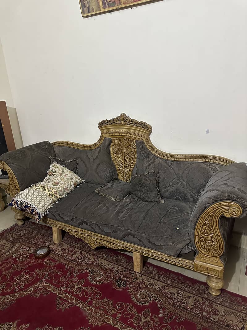 Mughul sofa and table 1