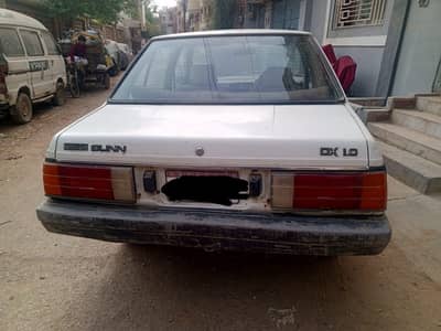 Nissan Sunny 1986