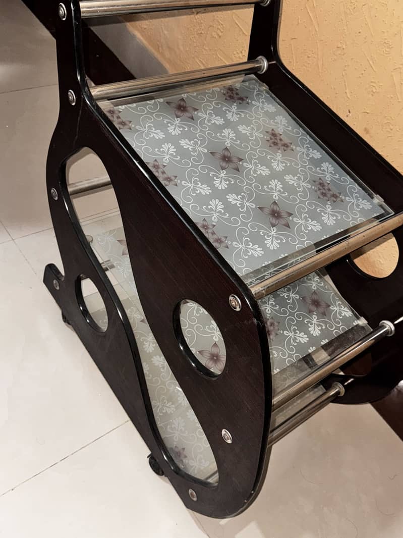Serving Trolley 1