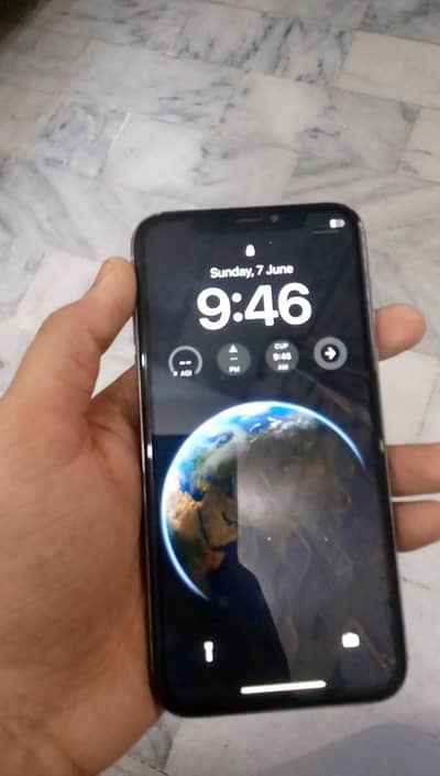 Apple iPhone X