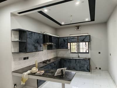 10 Marla brand New upper portion available for rent family ka ly