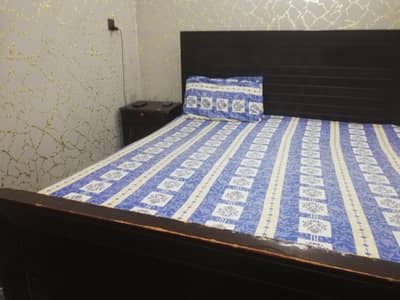 bed for sale in Al Hafeez garden jallo