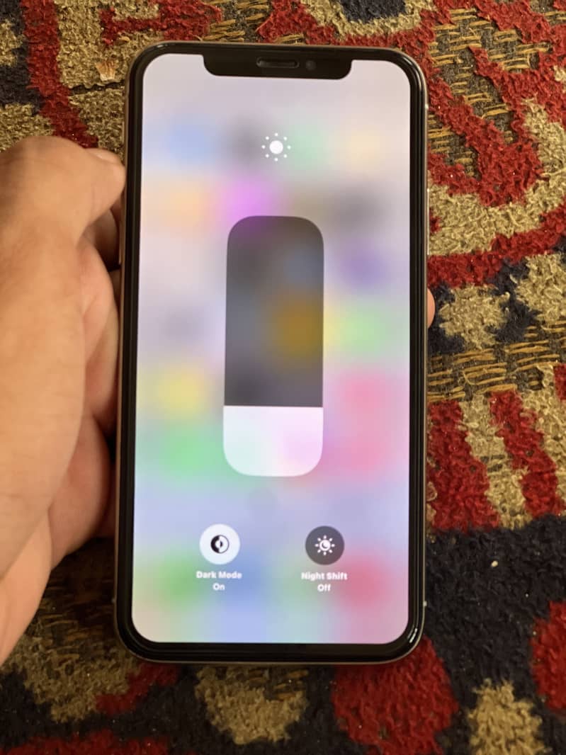 Apple iPhone X 4