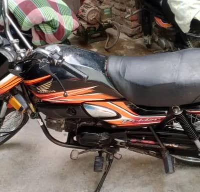 Honda pridor urgent sell