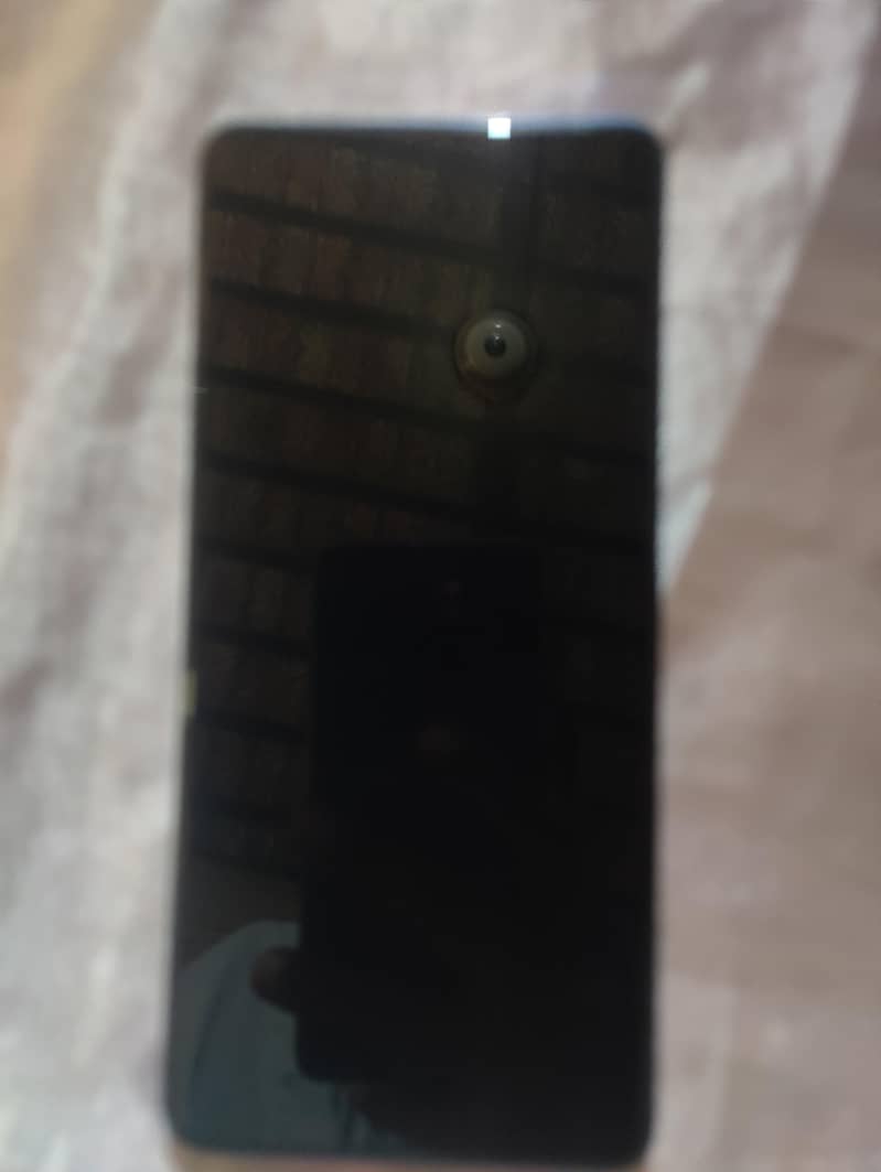 Tecno CAMON 20 0