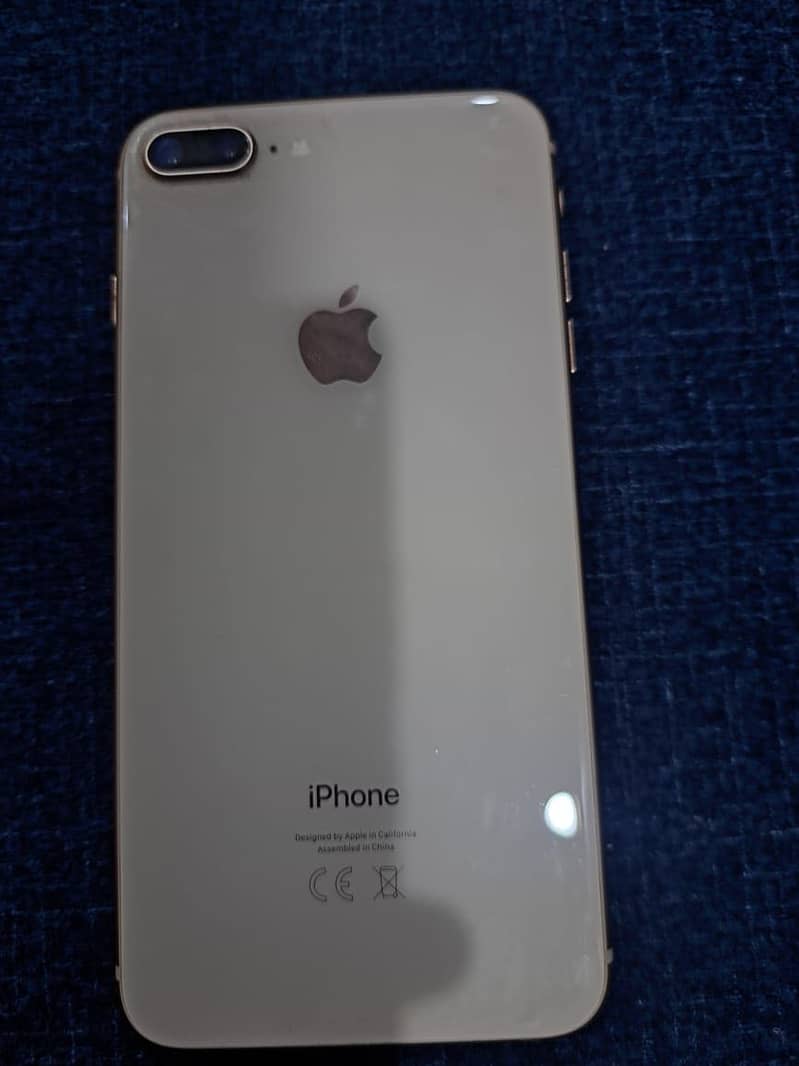Apple iPhone 8 Plus 2