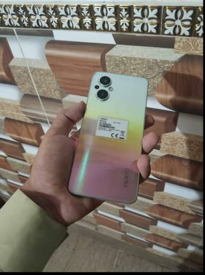 OPPO F21 Pro