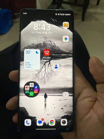 Vivo V30e In Good Condition With Box & Original Charger