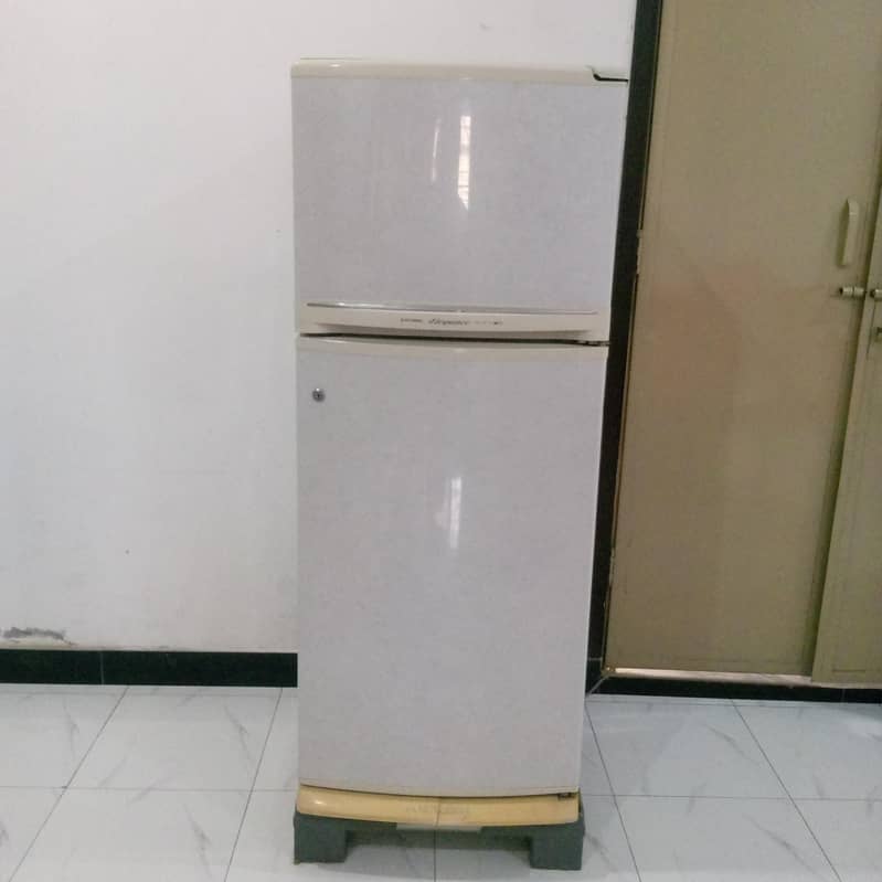 refrigerator 0