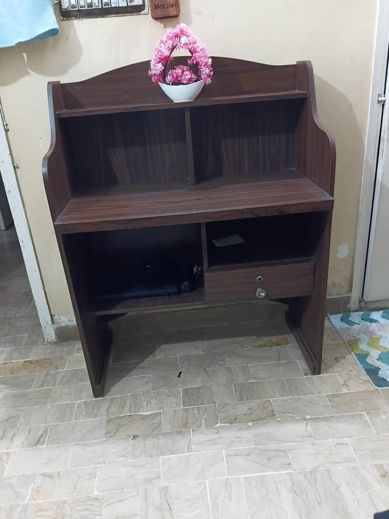 Computer/Study Table for Sale 0