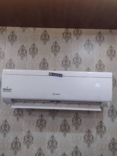 Gree Ac DC inverter t3 model urgent for sale