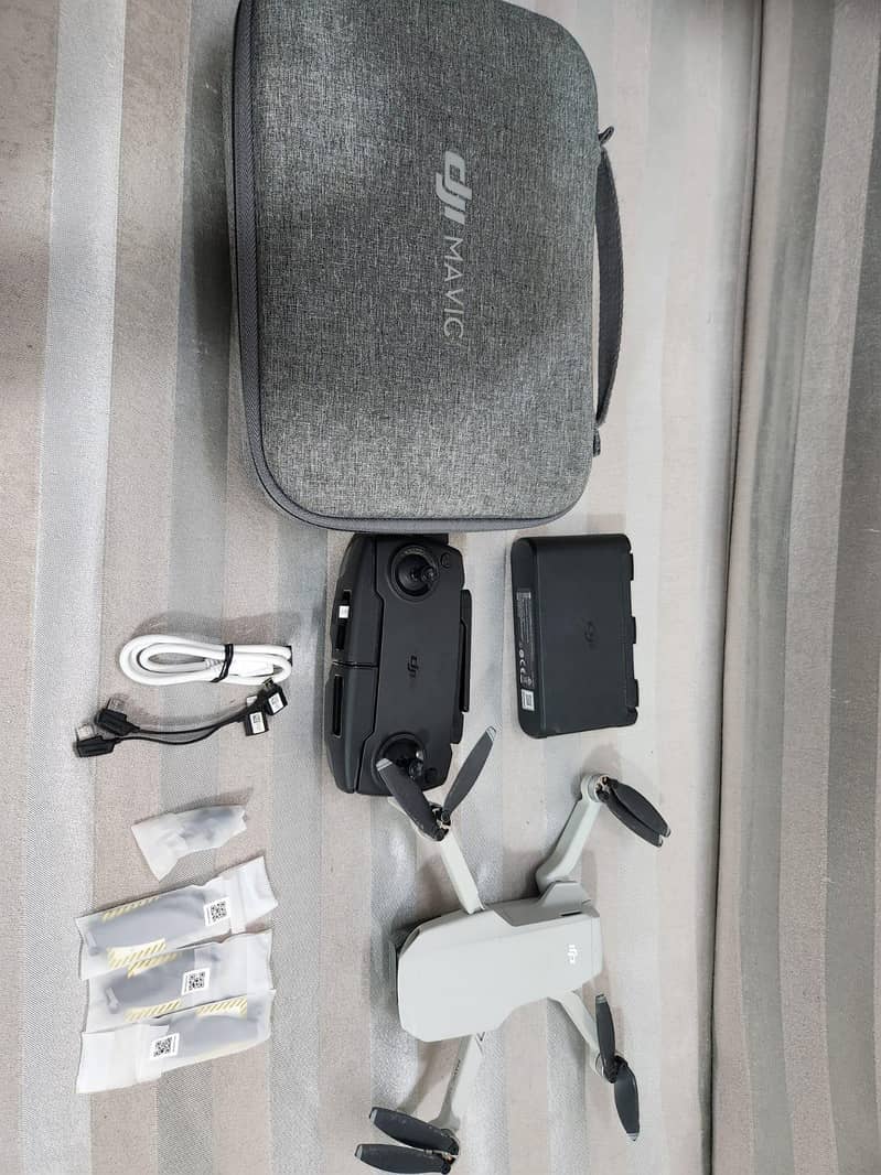 DJI Mavic mini combo 4