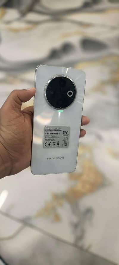 Tecno SPARK 30C