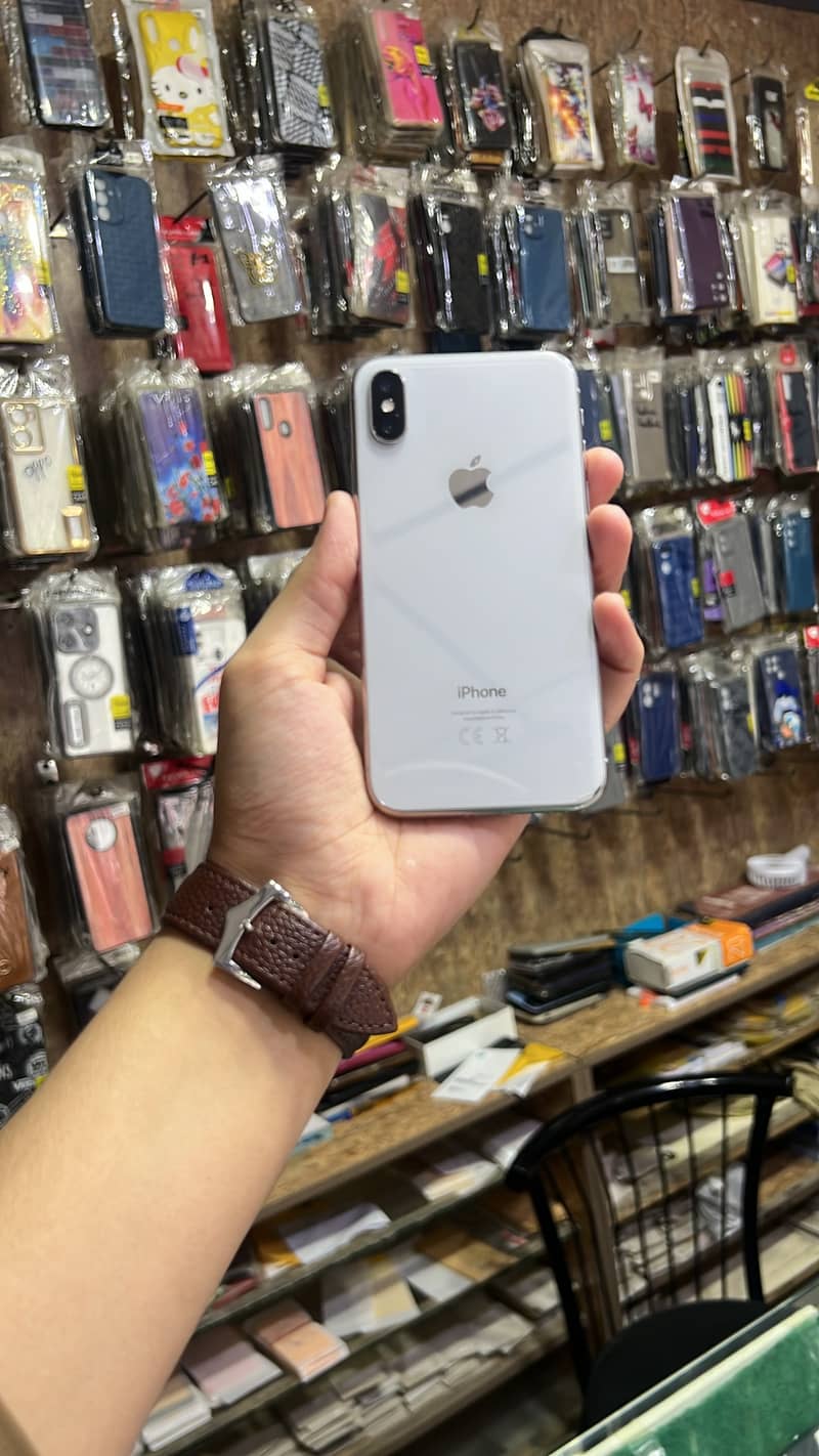 Apple iPhone X 0
